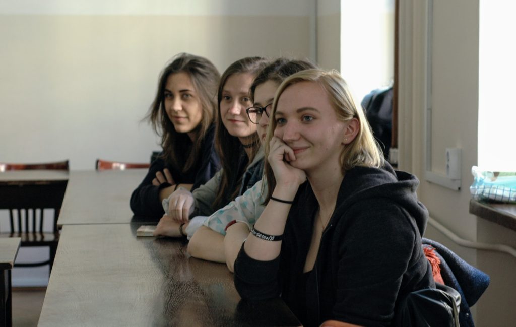 Studentki IFA w sali 111 (rok 2016?)