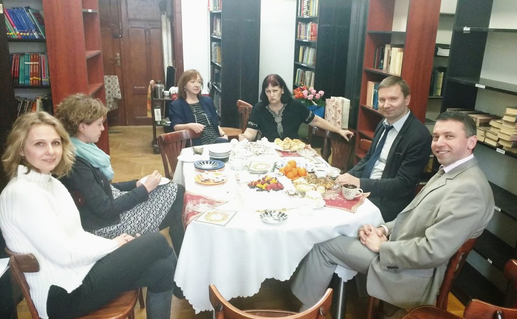 Uroczystość z okazji przejścia na emeryturę mgr Doroty Szczepańskiej, kierowniczki biblioteki IFA